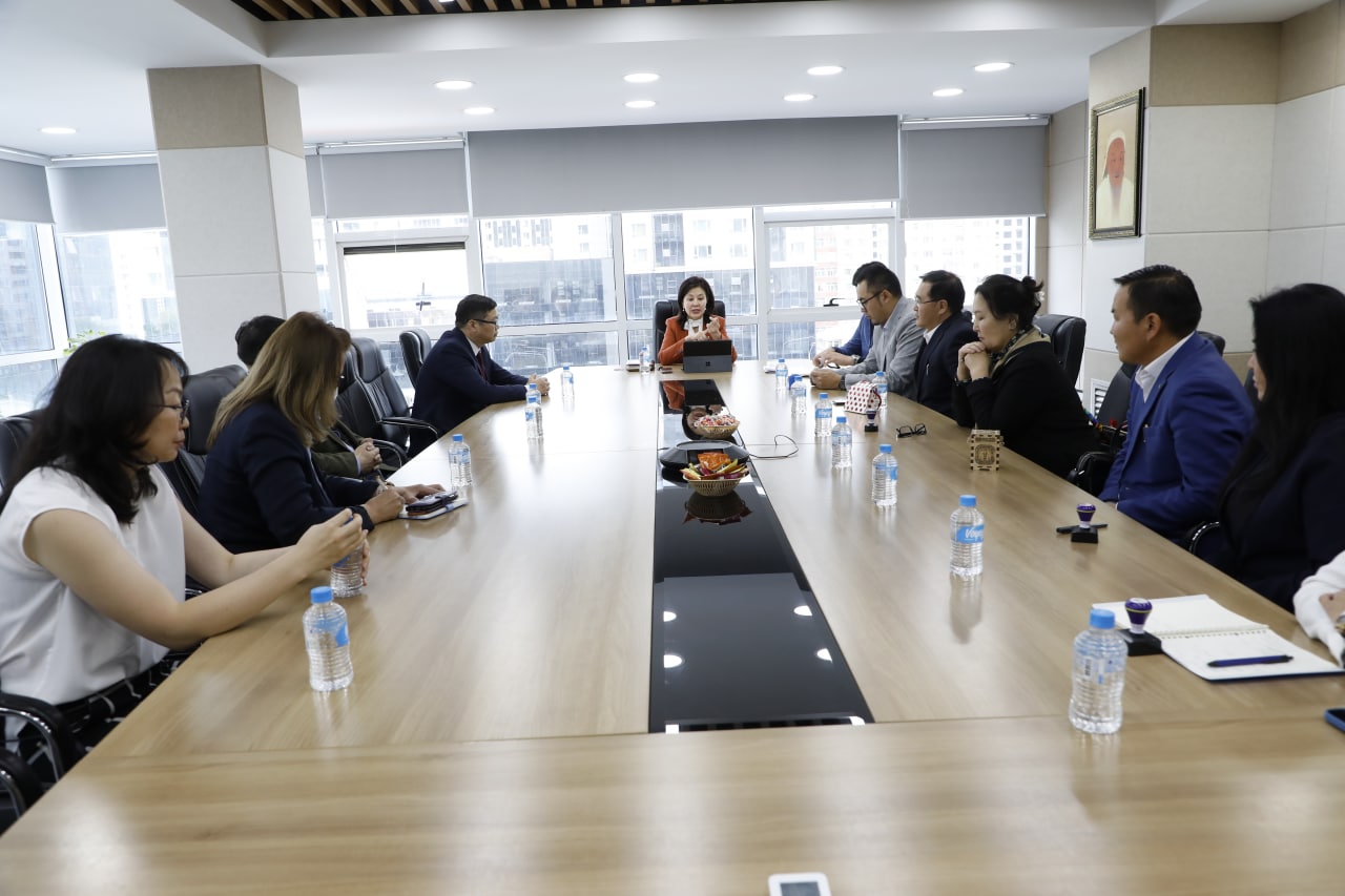 319 эрүүл мэндийн байгууллагатай гэрээ хийж, хамтран ажиллахаар боллоо