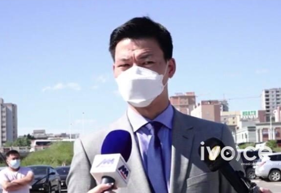 Яамдуудын 60 автомашиныг эрүүл мэндийн байгууллагад дайчиллаа