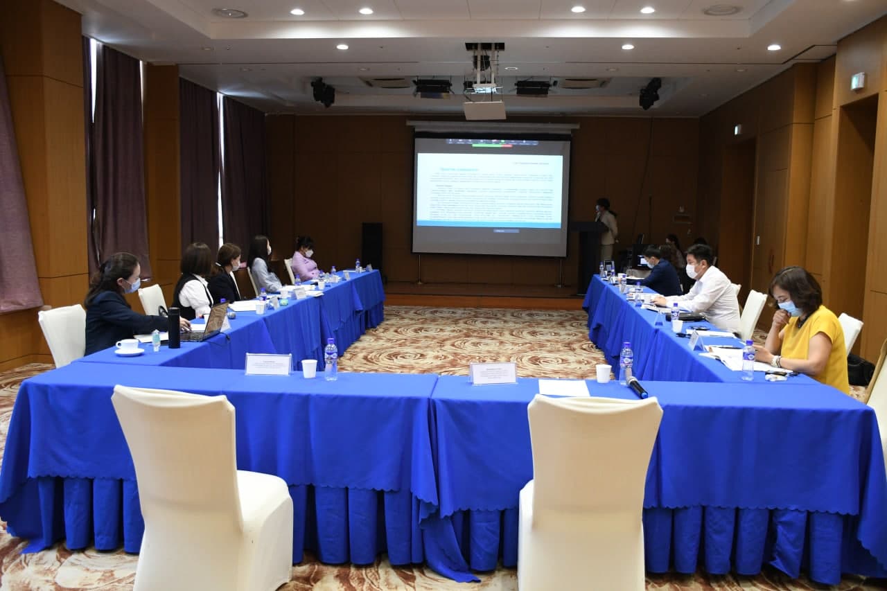 “ХҮҮХДИЙГ ХҮНСНИЙ ЗАР СУРТАЛЧИЛГААНЫ СӨРӨГ НӨЛӨӨЛЛӨӨС ХАМГААЛАХ БҮСИЙН ҮЙЛ АЖИЛЛАГААНЫ ХҮРЭЭ” ТАНИЛЦУУЛАХ ХУРАЛ ЗОХИОН БАЙГУУЛАГДЛАА