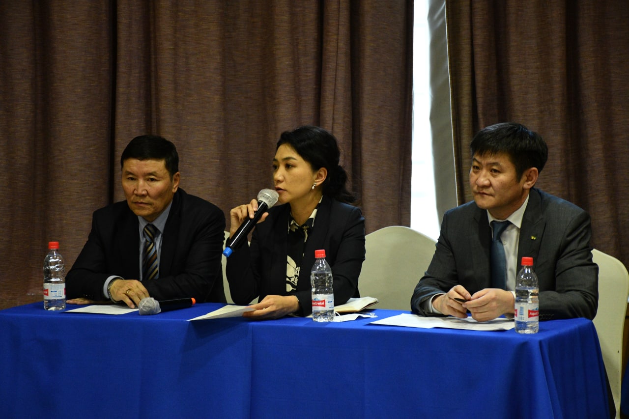  “ЭХ, ХҮҮХЭД, НӨХӨН ҮРЖИХҮЙН ЭРҮҮЛ МЭНД” АРГА ХЭМЖЭЭГ 2021-2024 ОНД ХЭРЭГЖҮҮЛЭХ ҮЙЛ АЖИЛЛАГААНЫ ТӨЛӨВЛӨГӨӨ ТАНИЛЦУУЛАХ УУЛЗАЛТ ЗОХИОН БАЙГУУЛАВ