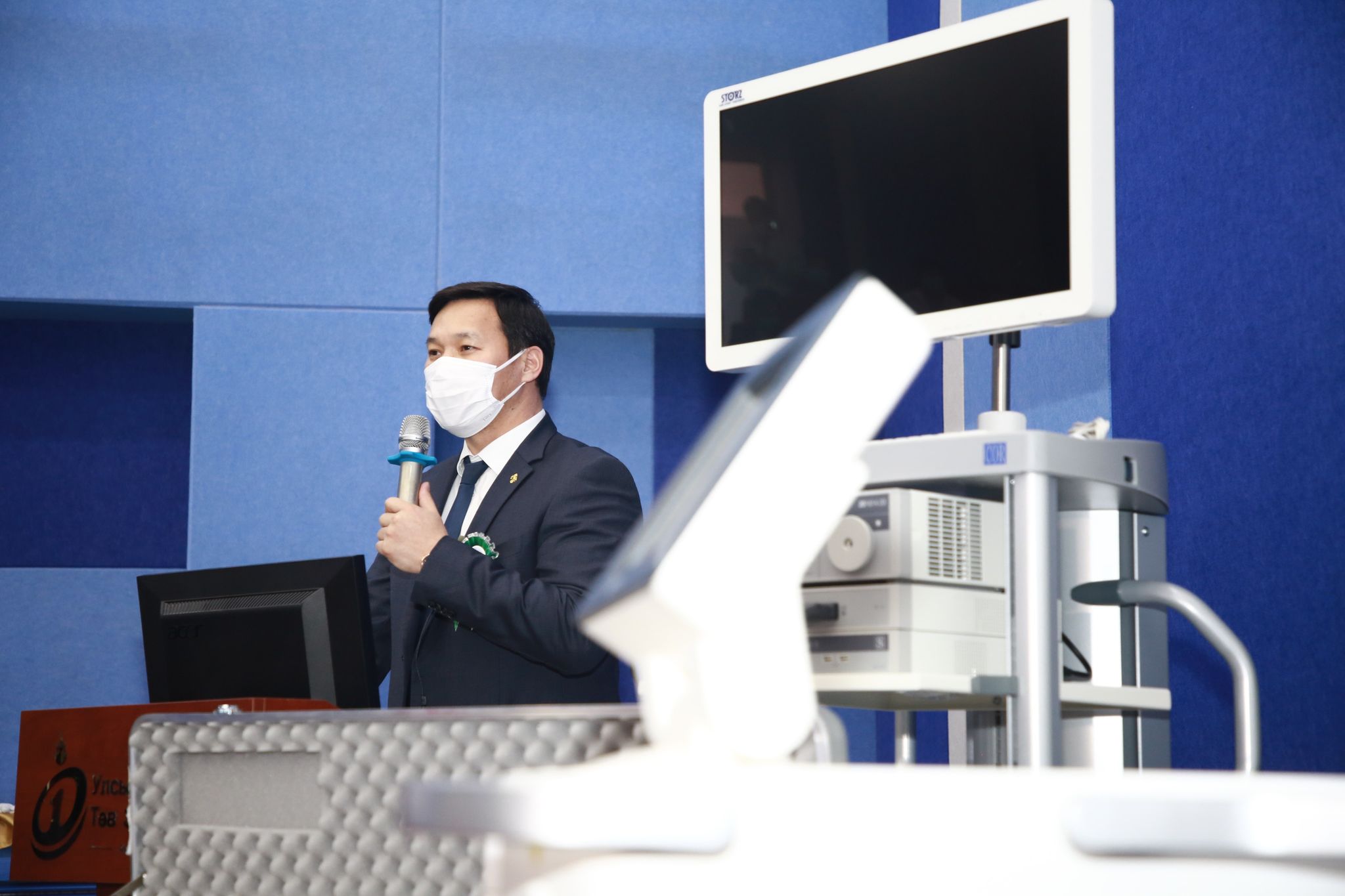 УНТЭ бөөр шээсний замын чулууг лазер эмчилгээгээр эмчлэх боломжтой боллоо