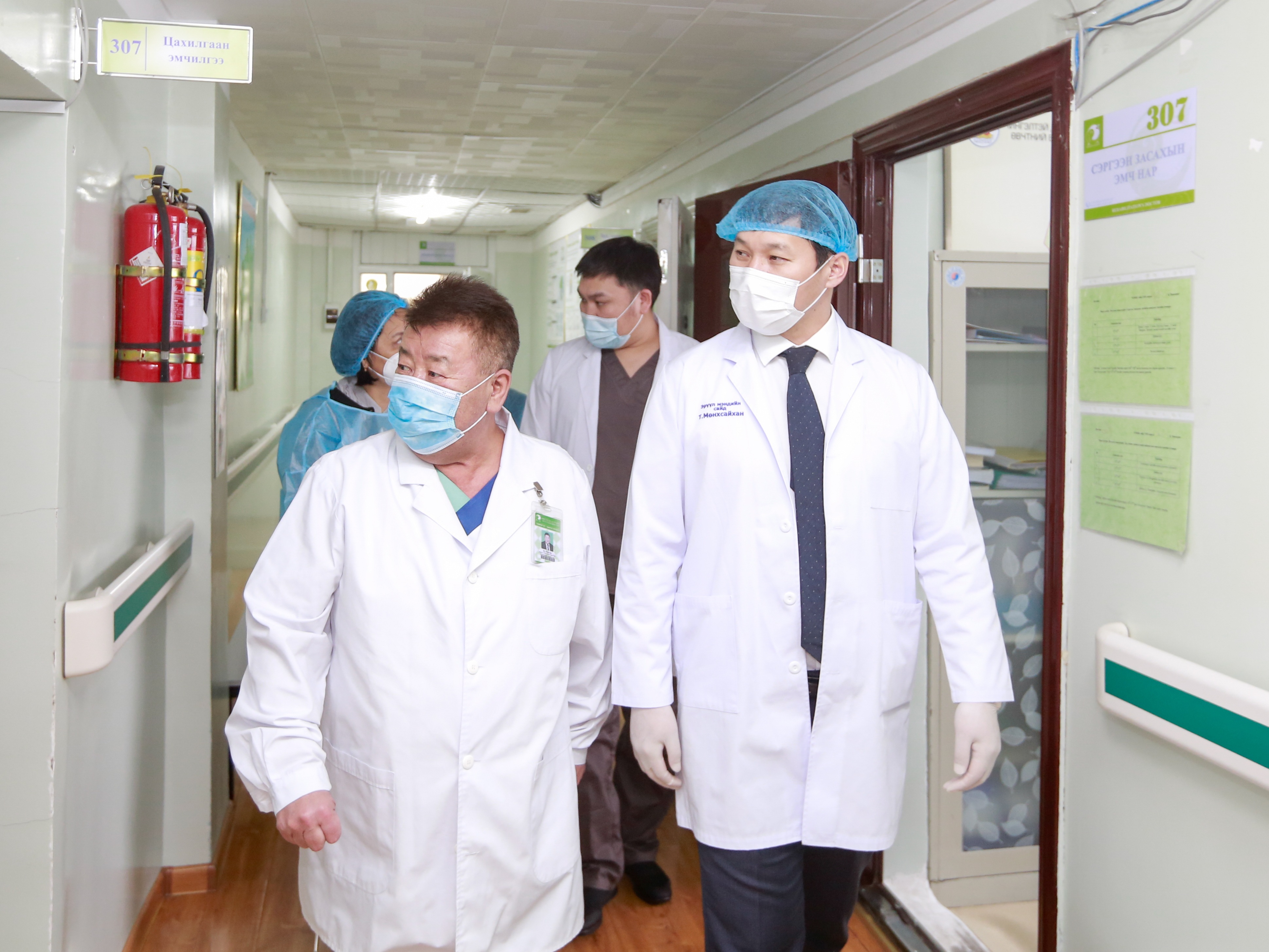 Ирэх долоо хоногт Чингэлтэй дүүргийн нэгдсэн эмнэлгийг PCR шинжилгээний лабораторитой болгоно