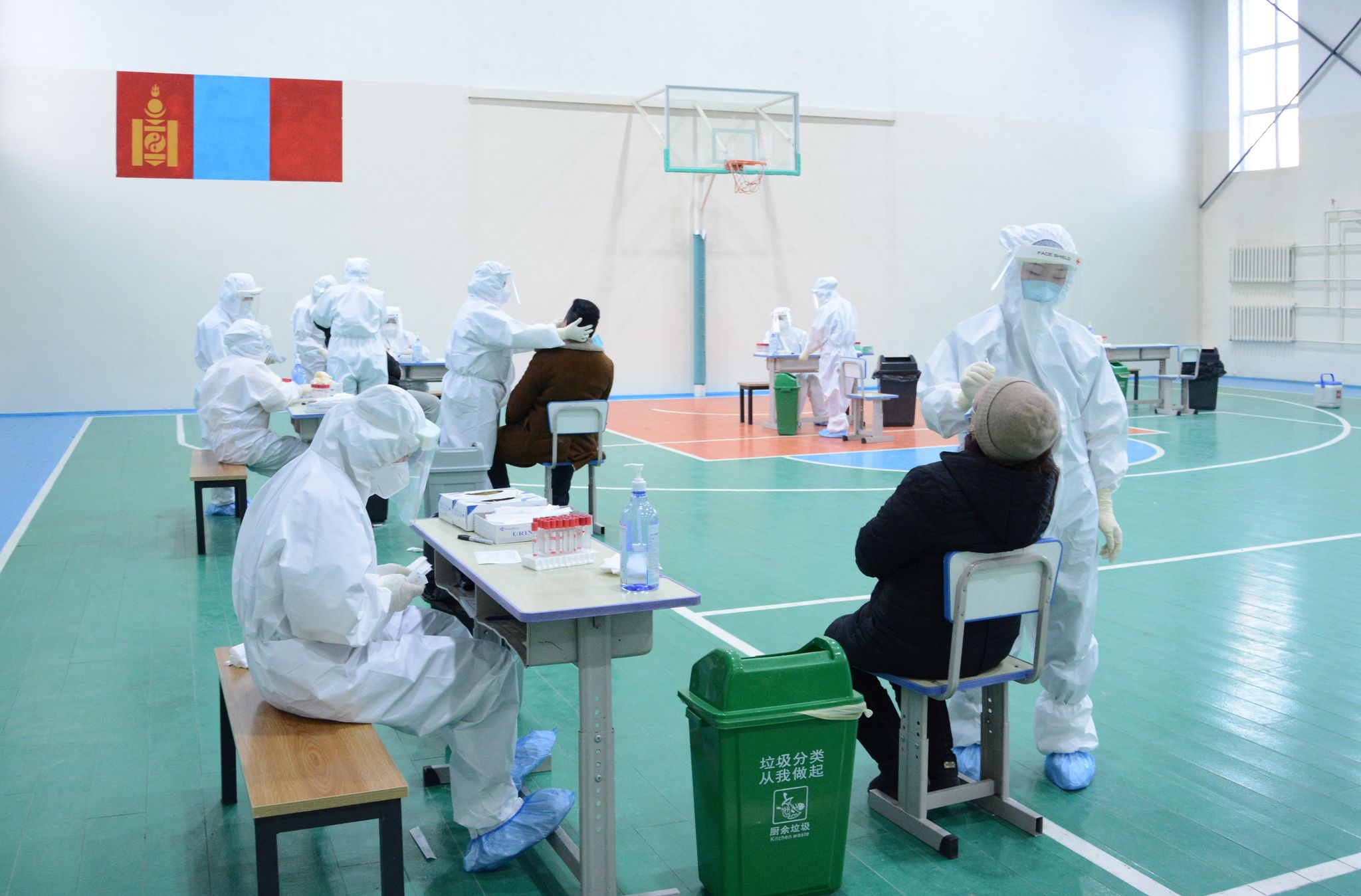 БАЯНЗҮРХ ДҮҮРГИЙН 85.219 ИРГЭНИЙГ “КОВИД-19” ХАЛДВАРЫН ШИНЖИЛГЭЭНД ХАМРУУЛЛАА