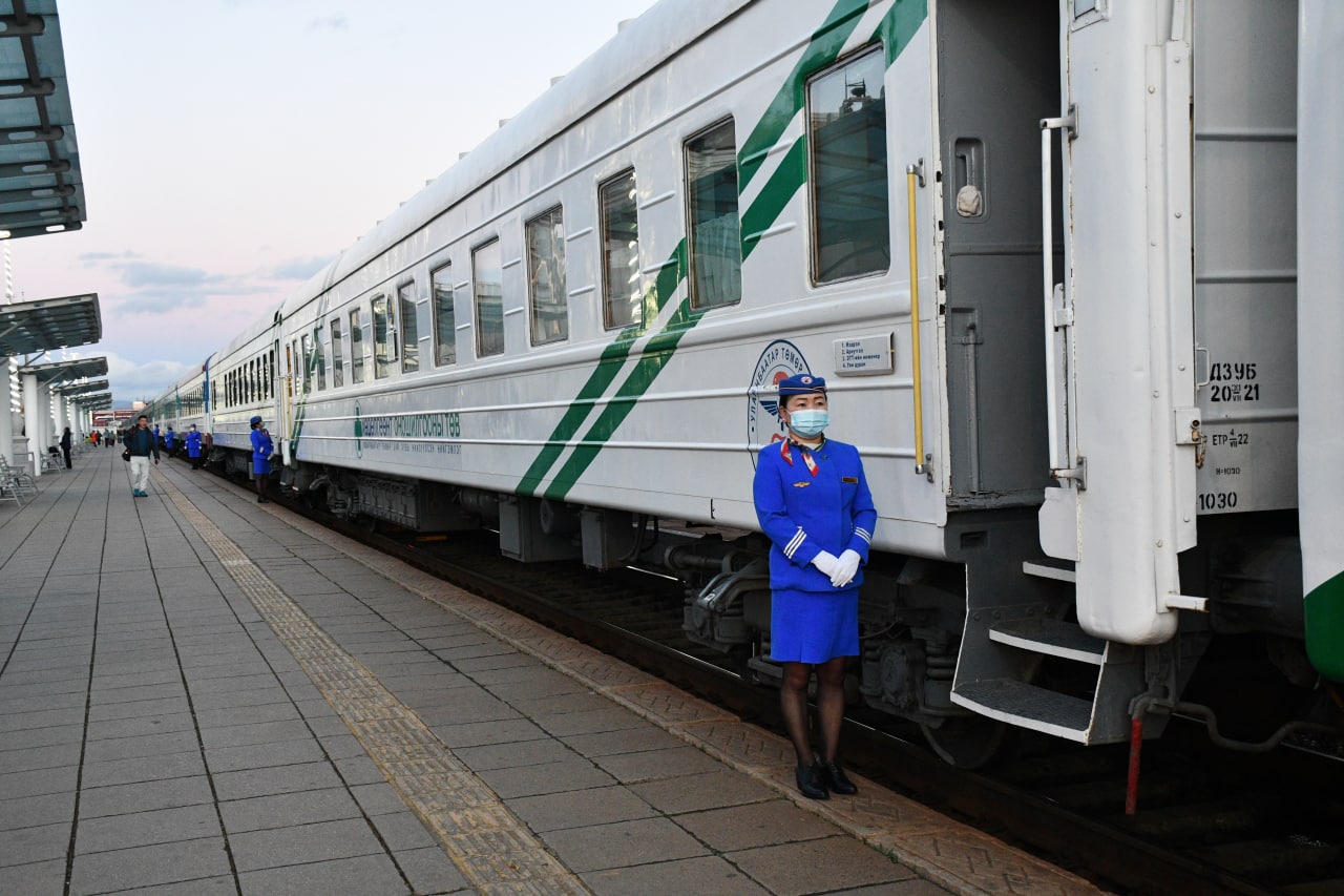 Урьдчилан сэргийлэх, эрт илрүүлэх үзлэг, шинжилгээ, оношилгоог хийх  УБТЗ-ын Төв эмнэлгийн 