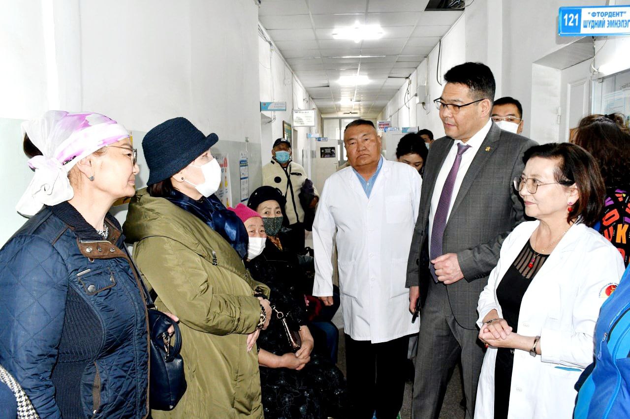 ЭРҮҮЛ МЭНДИЙН САЙД С.ЭНХБОЛД “ГЕРОНТОЛОГИЙН ҮНДЭСНИЙ ТӨВ”Д АЖИЛЛАЛАА