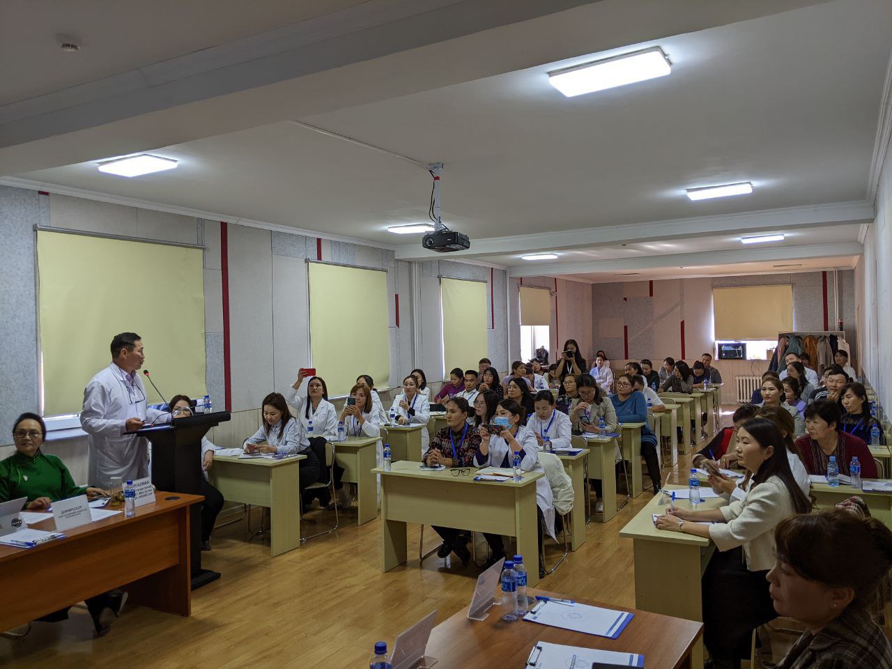 “Уламжлалт анагаах ухааны засал эмчилгээний аргачлал, тохиолдолд суурилсан сургалт”-нд зүүн бүсийн эмч нарыг хамрууллаа 