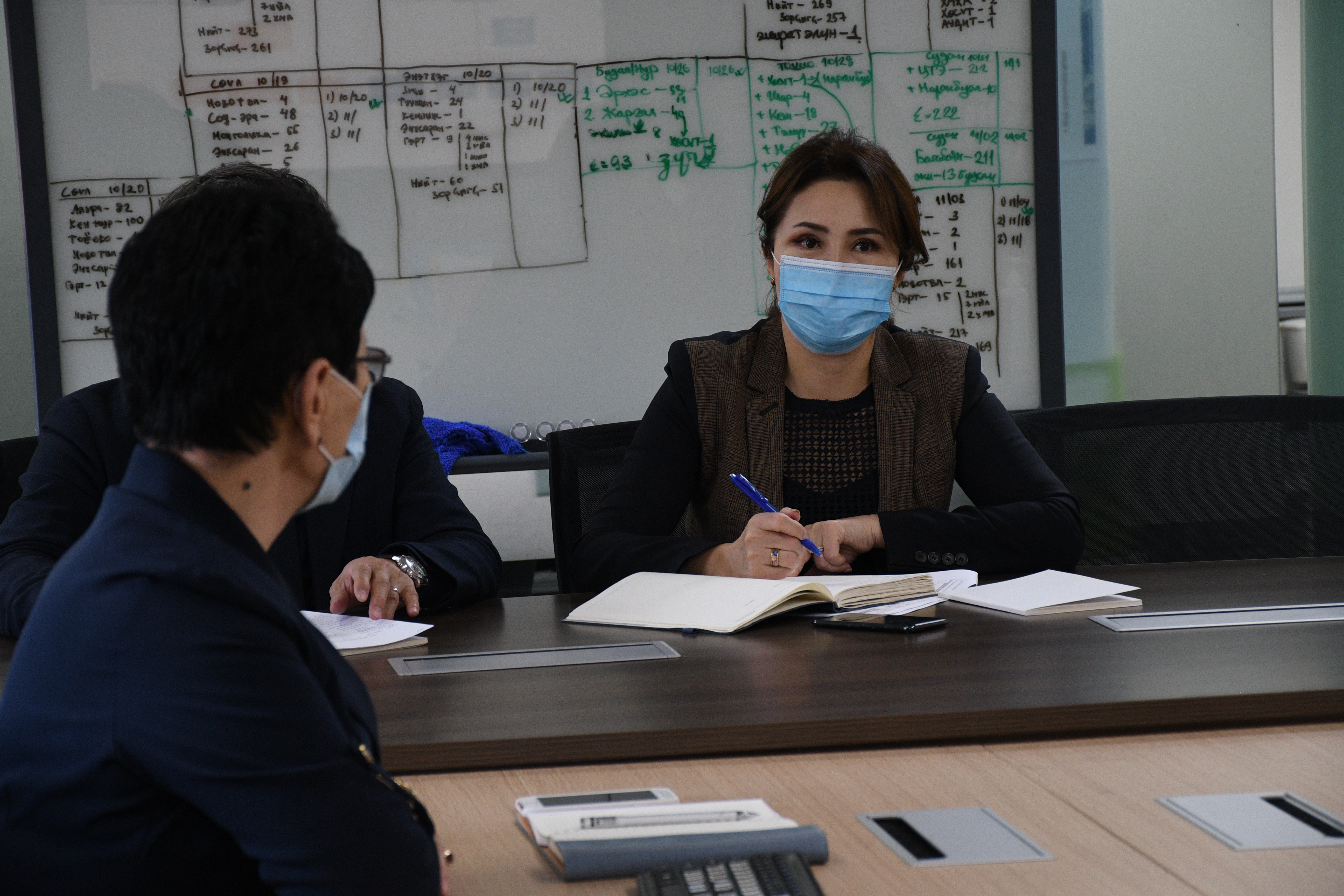 ХӨСҮТ-ийн Биоаюулгүй ажиллагааны 3-р зэрэглэлийн лабораторийн үйл ажиллагааг 14 хоногийн дотор эхлүүлэхийг үүрэг болголоо