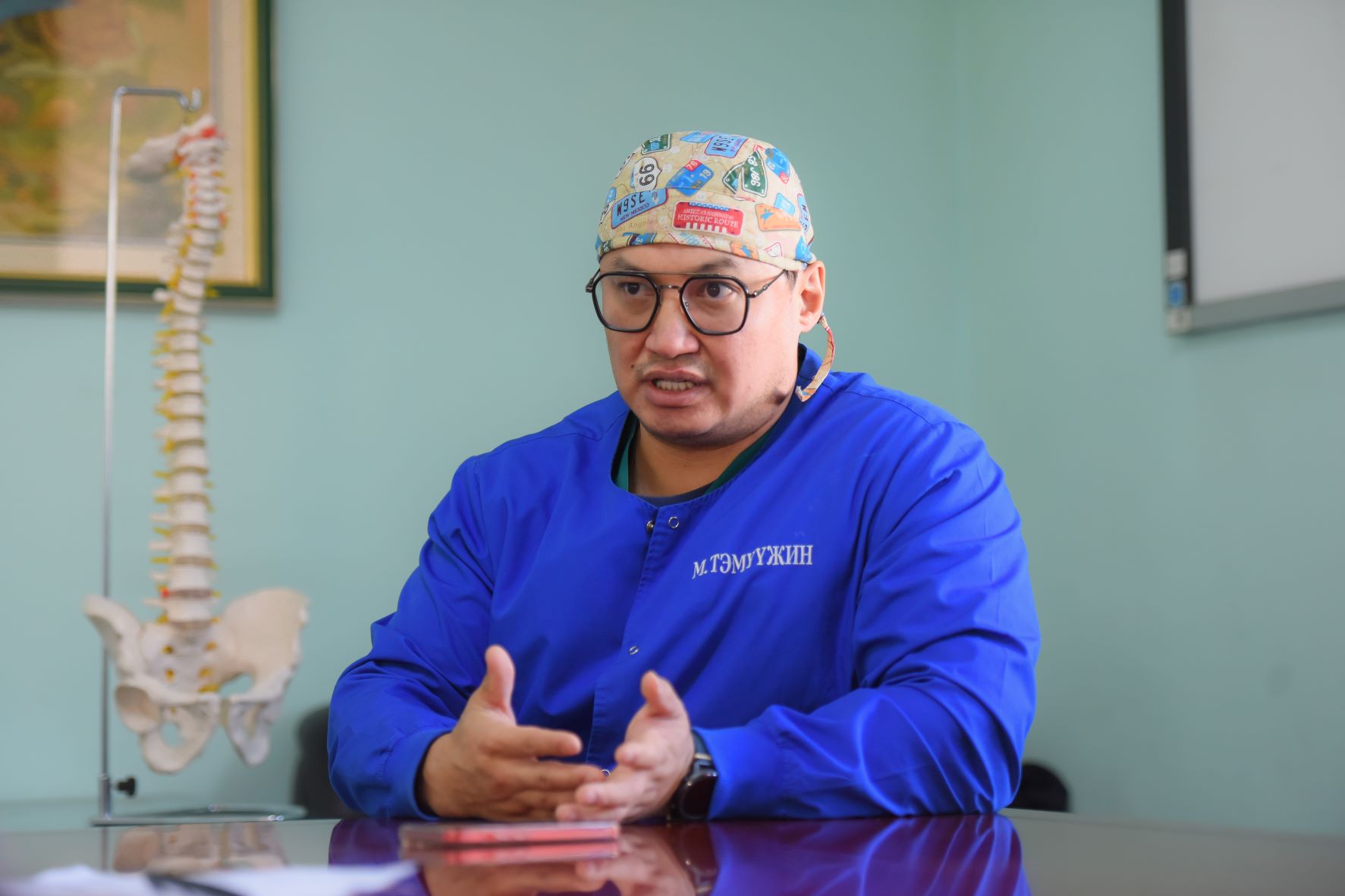 М.Тэмүүжин: Улсын Хоёрдугаар эмнэлэг нуруу нугас болон  тархины хавдрын мэс заслын тусламж, үйлчилгээг ЭМД-ын хөнгөлөлтөөр үзүүлж байна 