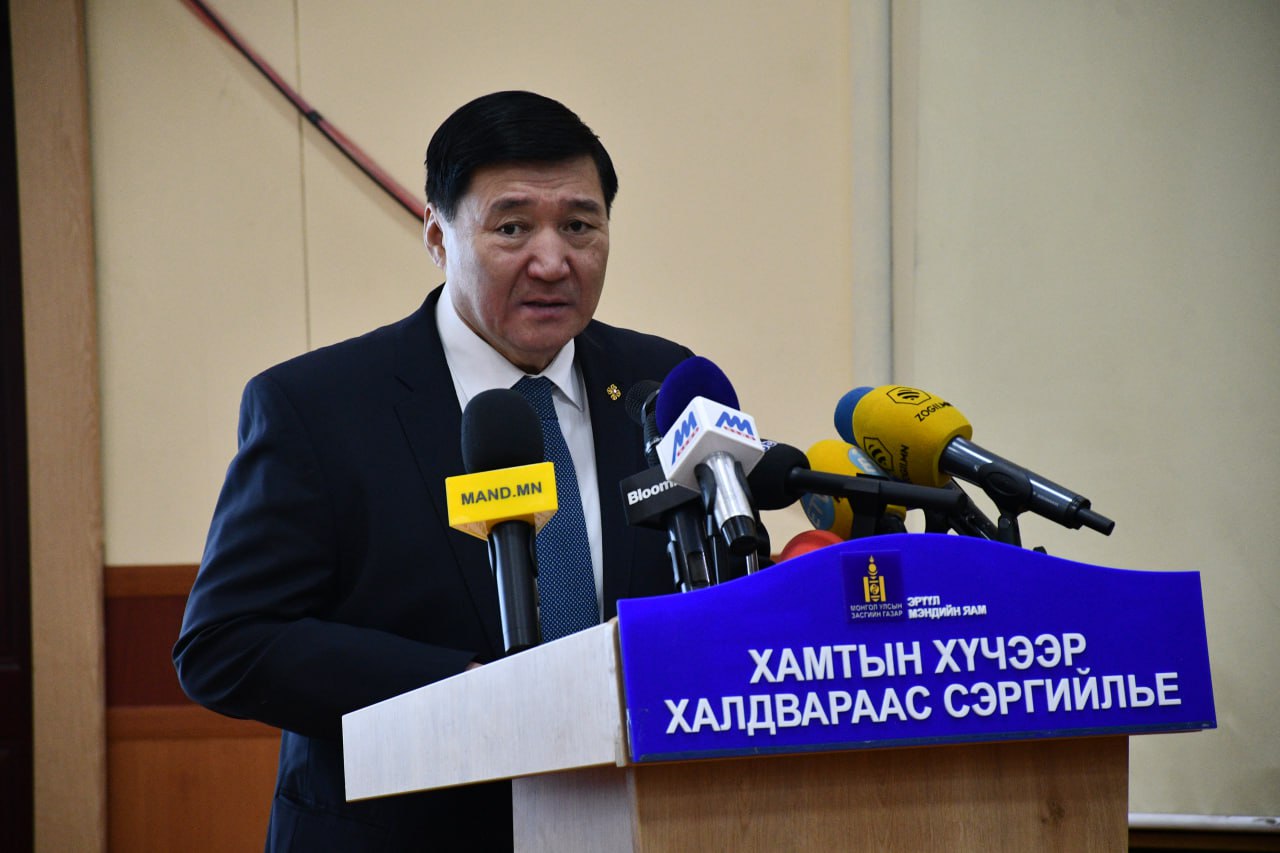 С.ЧИНЗОРИГ: ЗАЙЛШГҮЙ ШААРДЛАГААР ГАДААДАД ЭМЧЛҮҮЛСЭН ХҮҮХДИЙН ЭМЧИЛГЭЭНИЙ ЗАРДЛЫН 50 ХУВИЙГ БУЦААН ОЛГОНО