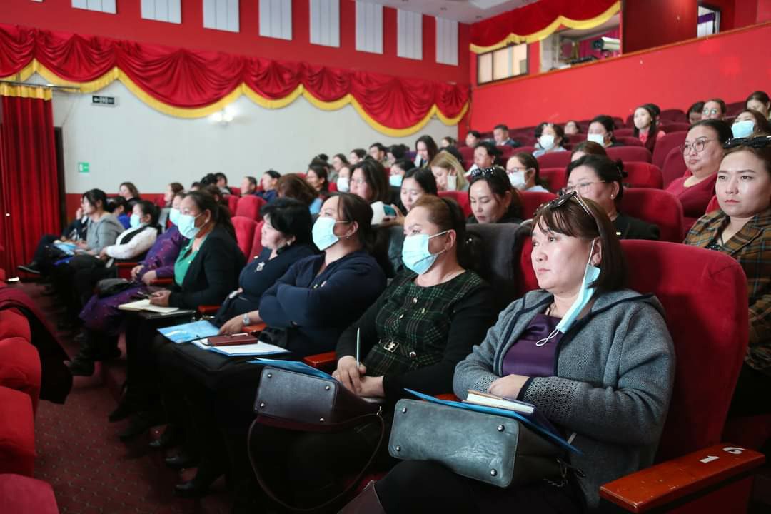 “БУЛГАН АЙМГИЙН ЭРҮҮЛ МЭНДИЙН САЛБАРЫН УДИРДАХ АЖИЛТНЫ ЗӨВЛӨГӨӨН 2022” ЗОХИОН БАЙГУУЛАГДАЖ БАЙНА.