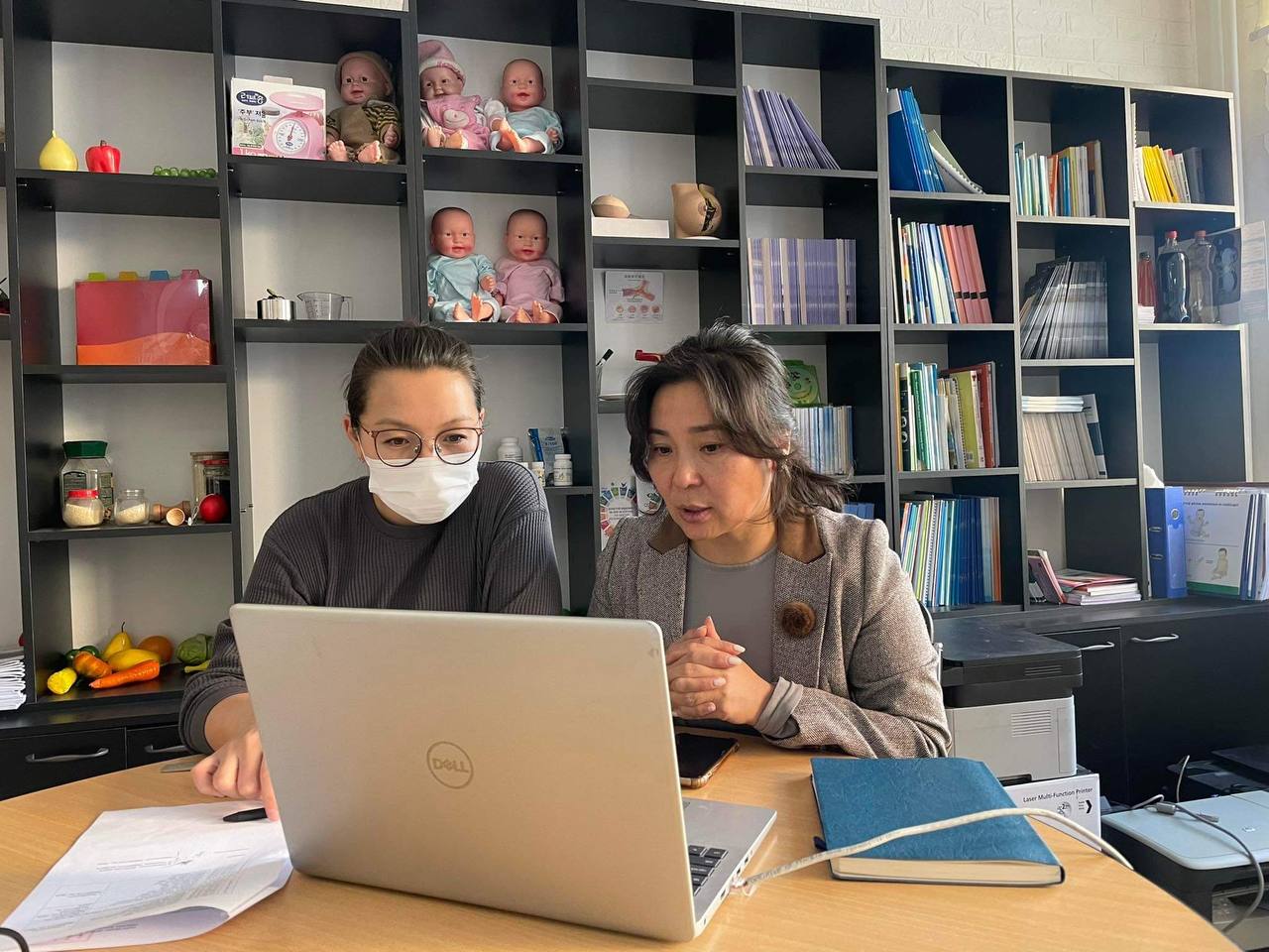 “Урьдчилан сэргийлэх, эрт илрүүлэг, үзлэг, шинжилгээ, оношилгооны хүрээнд зохион байгуулсан сургалт, сурталчилгааны тайлан танилцуулах” цахим хэлэлцүүлэг боллоо 