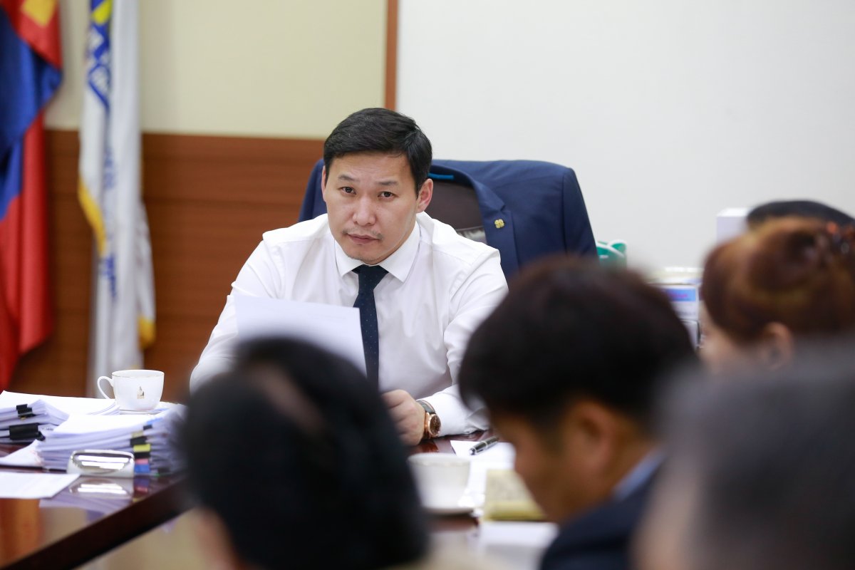 “Эрүүл шүд-Эрүүл хүүхэд” үндэсний хөтөлбөрийг хөдөө сумдын түвшинд хувийн хэвшлийн оролцоонд тулгуурлан шүдээ арчлах дадал олгох, өвчнөөс сэргийлэхэд чиглүүлэн өргөтгөнө