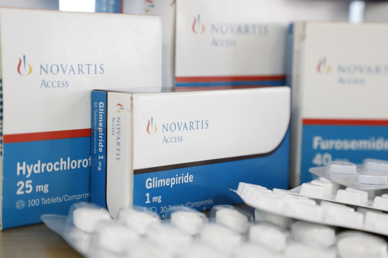 НОВАРТИС эмийн хүртээмжийг сайжруулах хөтөлбөрийн эмийг түгээх хүсэлтэй ЭМИЙН САНГУУДЫН АНХААРАЛД