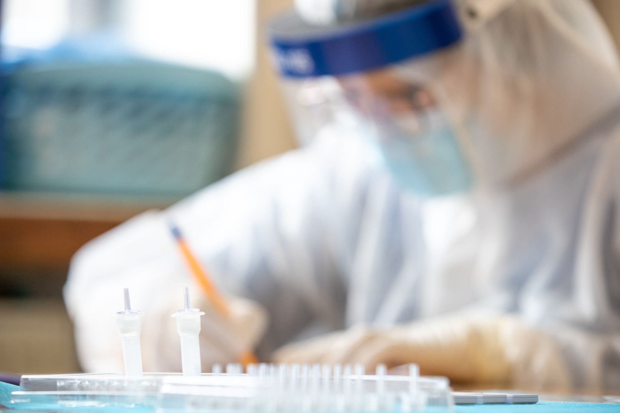 Д.НАРАНТУЯА: ЭМЯ хууль зөрчсөн болон үйлдвэрийн үнээс өндөр үнээр худалдан авалт хийгээгүй гэдгийг албан ёсоор мэдэгдье