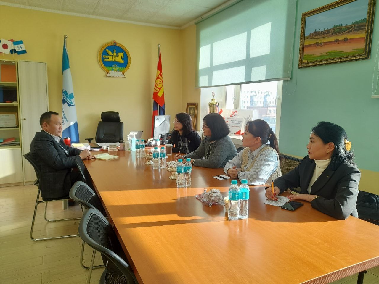 Орон нутагт эм, эмнэлгийн хэрэгслийн зохицуулалт,  Тусгай зөвшөөрлийн чиглэлээр сургалт хийлээ