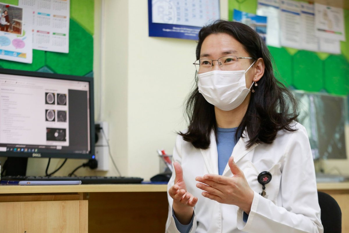 Н.ЛХАМЦОО: МАНАЙ ТӨВД 23 ТЭРБУМ ТӨГРӨГИЙН ХӨРӨНГӨ ОРУУЛАЛТ ХИЙГДЭЖ, МЭС ЗАСЛЫН ТУСЛАМЖ ҮЙЛЧИЛГЭЭ ШИНЭ ШАТАНД ХӨГЖИХ НӨХЦӨЛ БҮРДЛЭЭ