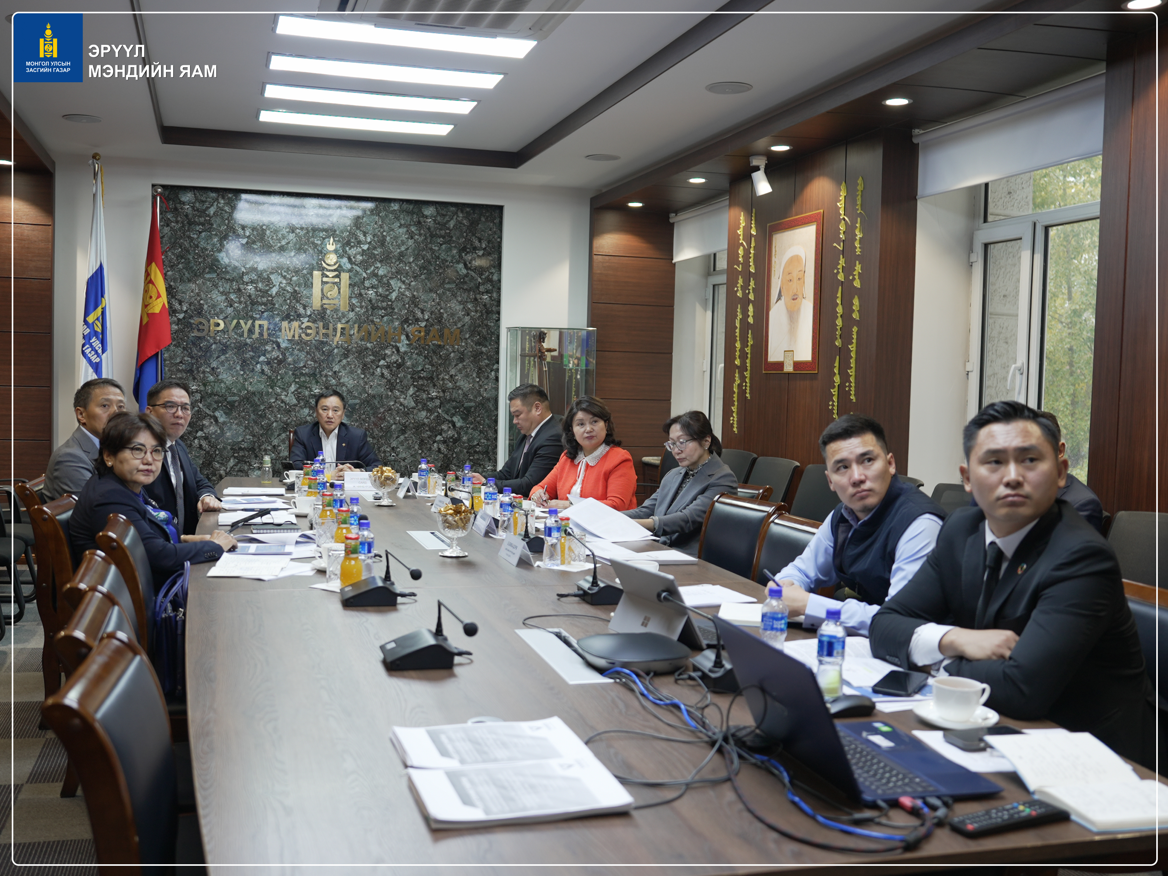 ҮНДЭСНИЙ ТҮРГЭН ТУСЛАМЖИЙН ТӨВ БАЙГУУЛНА