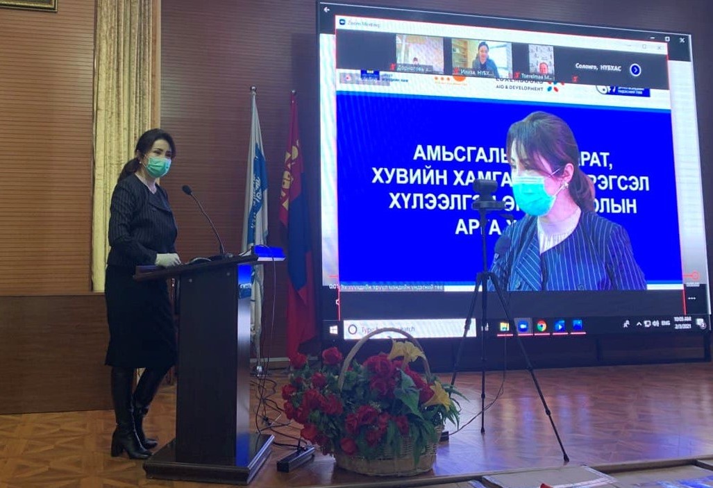 НҮБ-ын Хүн амын сангаас амьсгалын аппарат, хувийн хамгаалах хэрэгсэл  хүлээлгэн өгөв