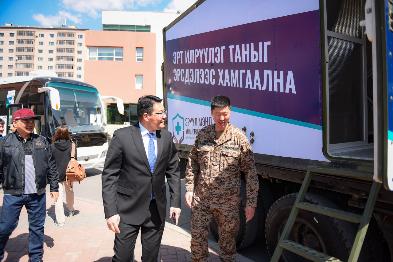 Улс орон даяар урьдчилан сэргийлэх, эрт илрүүлэх үзлэг, шинжилгээ, оношилгоог зохион байгуулж, Монгол улс анх удаа 800,000 гаруй иргэнээ хамруулж чадлаа