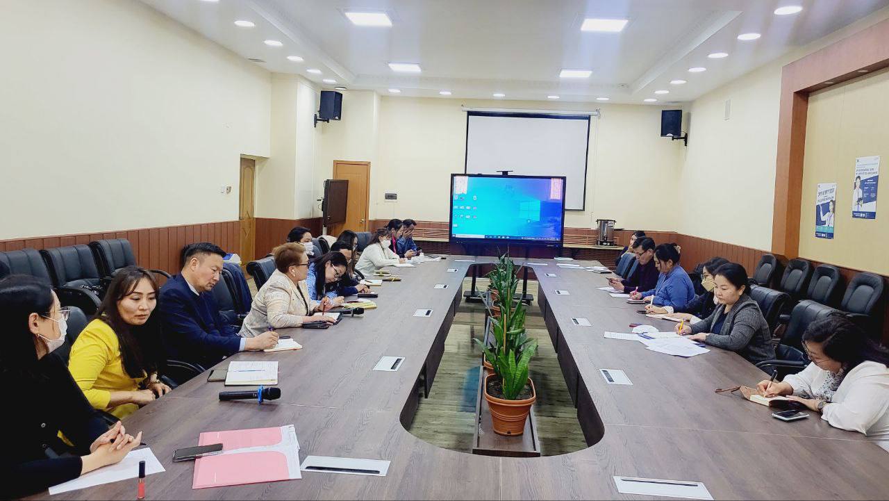 ХӨГЖЛИЙН БЭРХШЭЭЛТЭЙ ИРГЭДИЙН ТӨРИЙН БУС БАЙГУУЛЛАГЫН ТӨЛӨӨЛЛИЙГ ХҮЛЭЭН АВЧ УУЛЗАВ