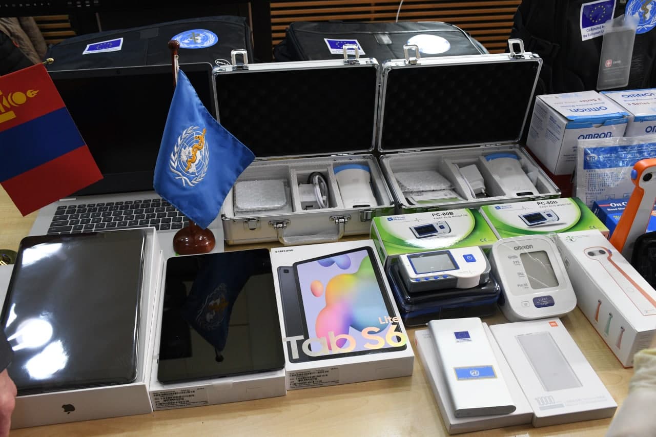 Монгол Улсын КОВИД-19-ийн хариу арга хэмжээг дэмжиж, Европын холбоо болон Дэлхийн эрүүл мэндийн байгууллагаас нэн шаардлагатай тоног төхөөрөмжийг гардууллаа