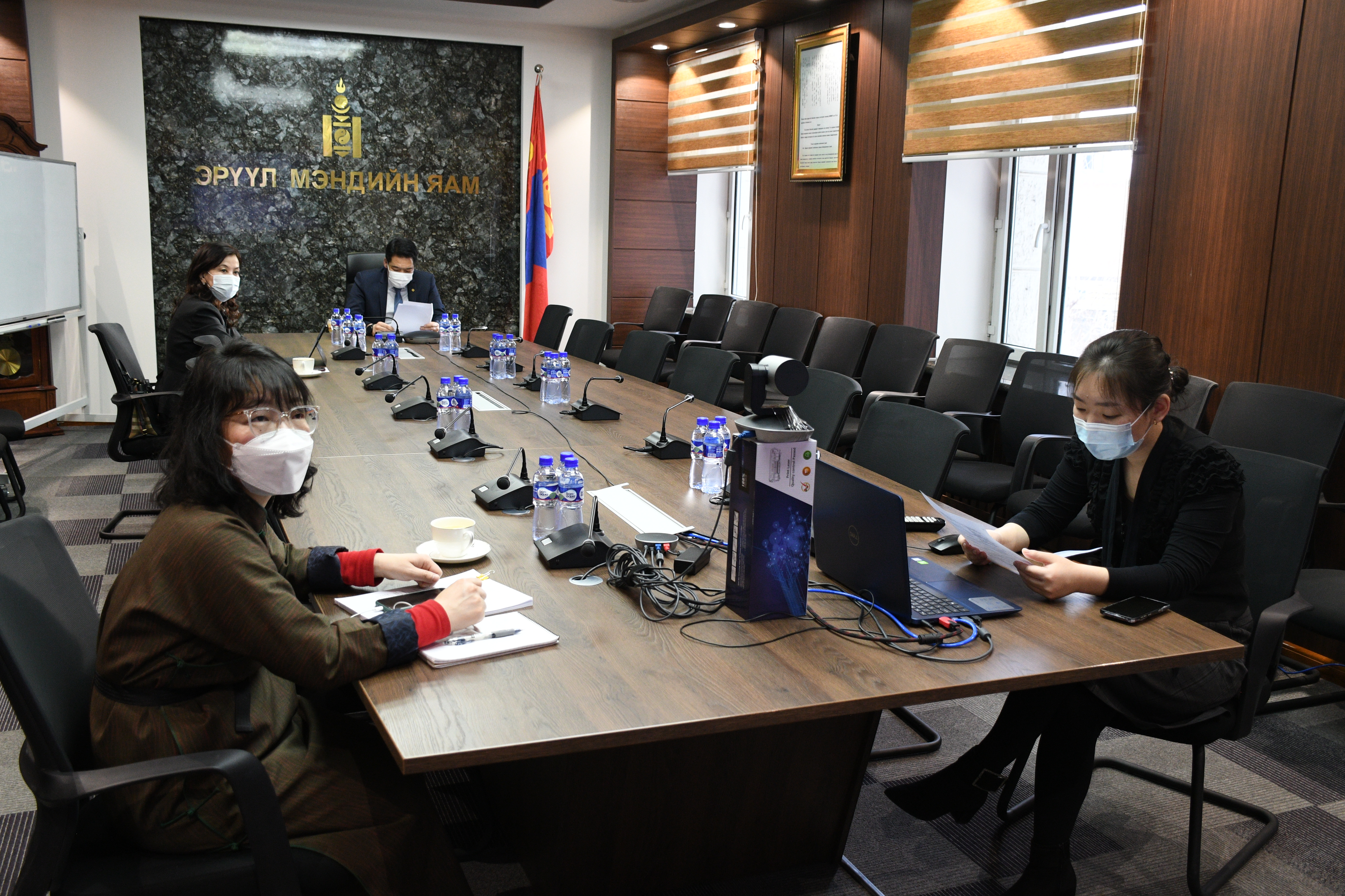 Аймаг нийслэлийн эрүүл мэндийн байгуулагуудын удирдлага болон эмч, мэргэжилтнүүдэд зориулсан сургалт эхэллээ