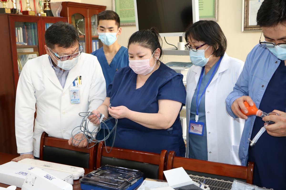 УГТЭ Бөөр, Шээсний замын МЭС ЗАСЛЫН бүх төрлийн тусламж, үйлчилгээг үзүүлж байна