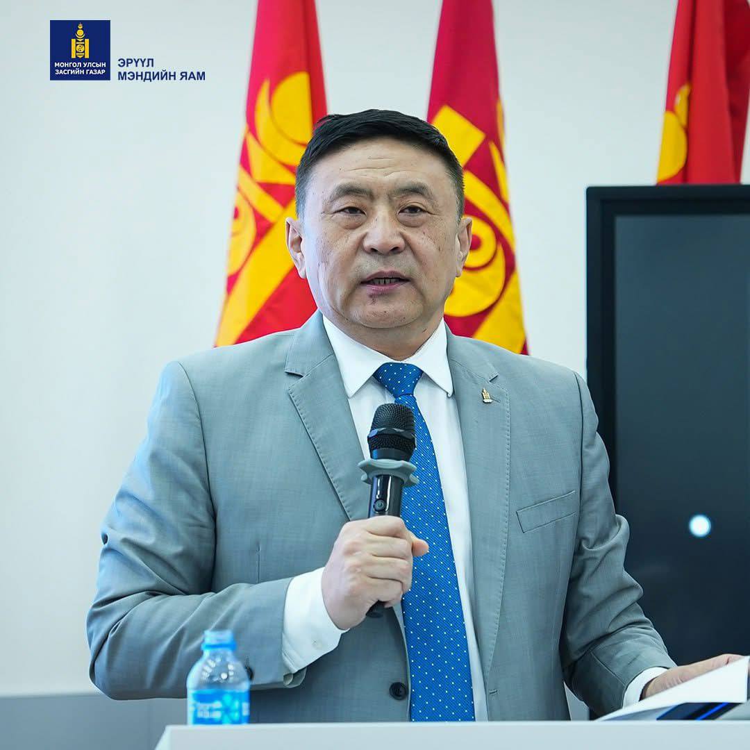 УЛАМЖЛАЛТ АНАГААХ УХААНЫ ХӨГЖЛИЙН БОДЛОГО, ЭРХ ЗҮЙН АСУУДЛЫГ ХЭЛЭЛЦЛЭЭ