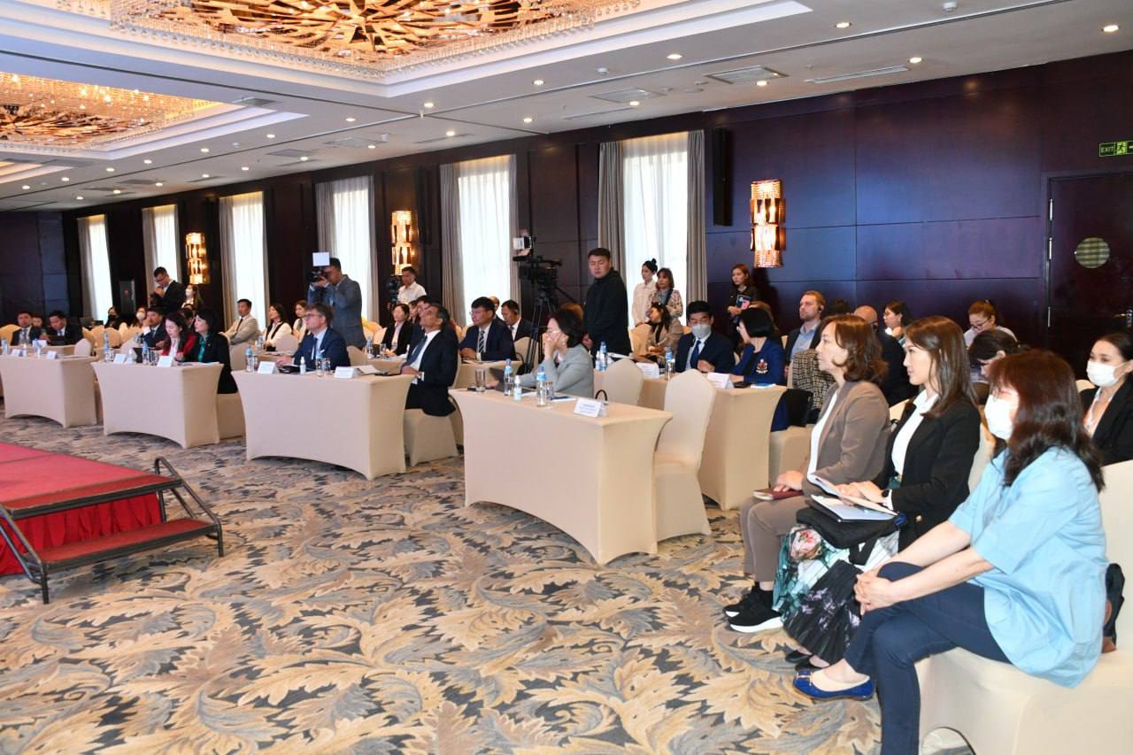 “АГААР, ОРЧНЫ БОХИРДЛЫГ БУУРУУЛАХ  ҮНДЭСНИЙ ХӨТӨЛБӨРИЙН ХЭРЭГЖИЛТИЙГ ЭРЧИМЖҮҮЛЭХ НЬ” СЭДЭВТ ХУРАЛ ЗОХИОН БАЙГУУЛАГДЛАА